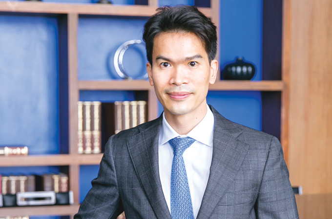  CENTEL names CFO
